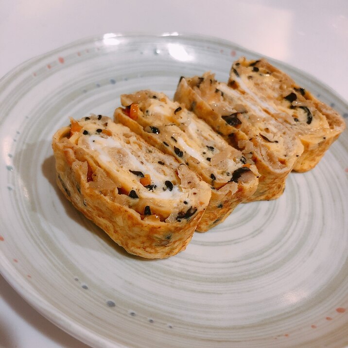 余った切干し大根の煮物で!厚焼き卵